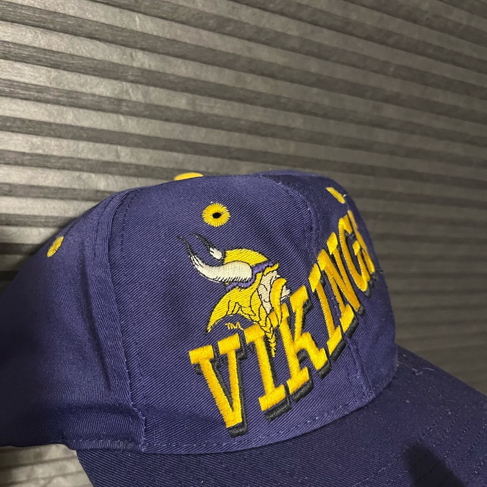 Vintage Minnesota Vikings 90’s The Game Purple and Yellow Snap back Cap